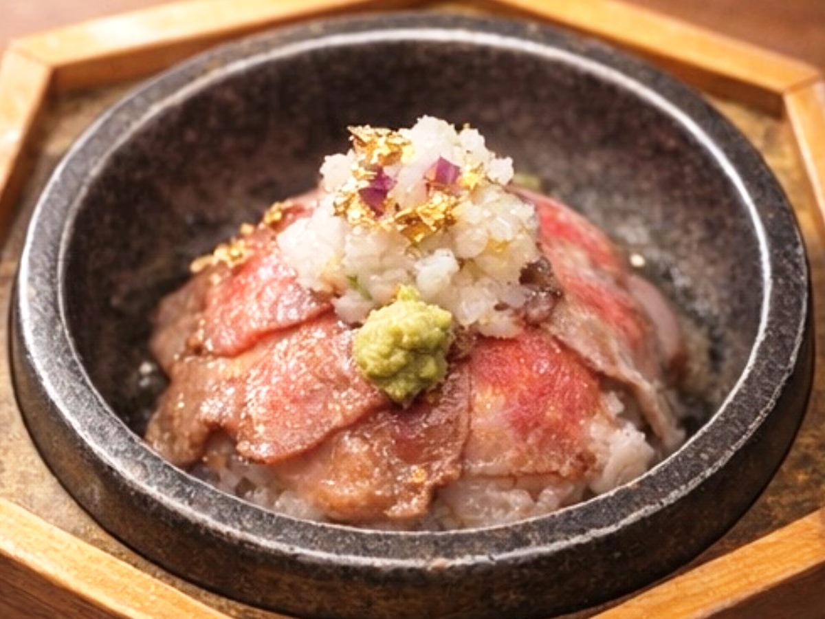 能登牛石焼きご飯